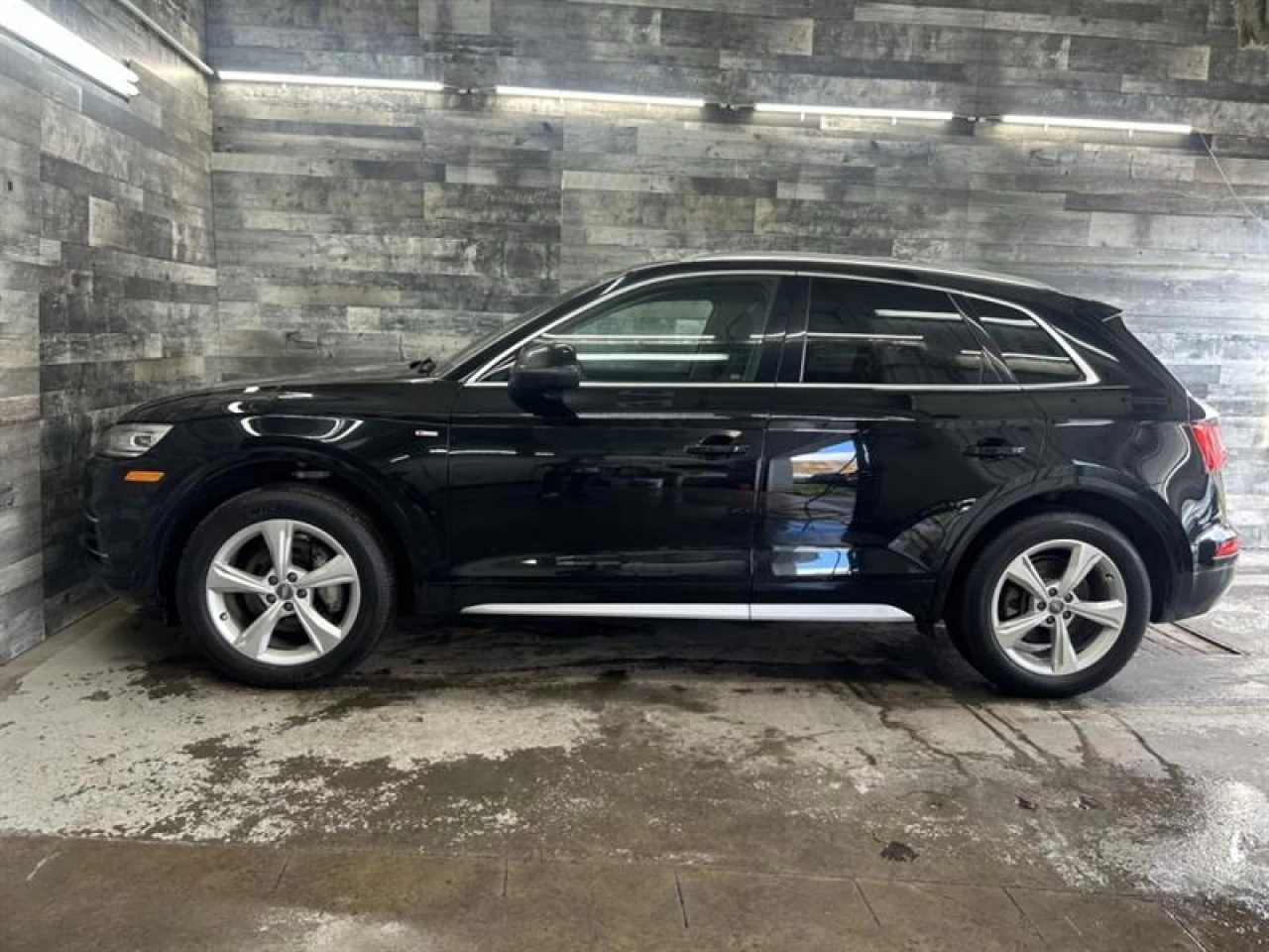 2018 Audi Q5 Progressiv AWD CUIR NAV TOIT PANO **APPROUVÉ À 99. Image principale