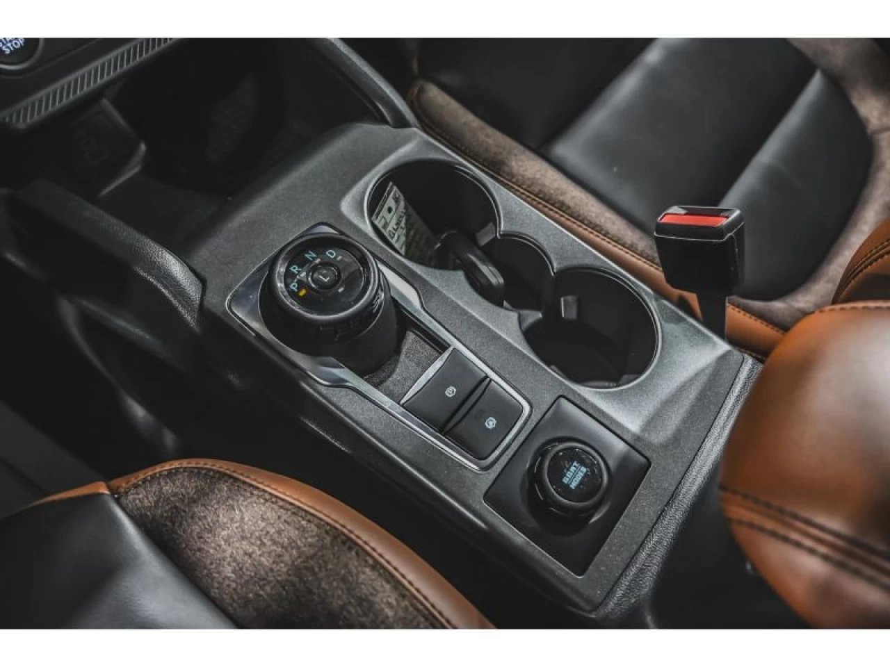 2025 Ford Bronco Outer Banks 4x4 Image principale