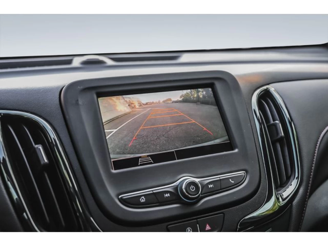 2024 Chevrolet Equinox AWD 4dr RS Image principale
