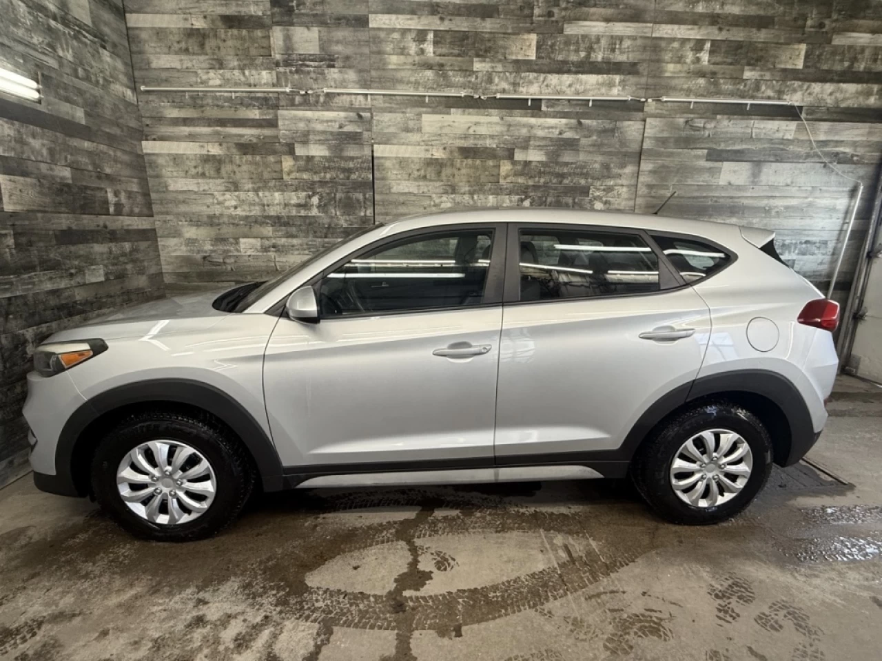 2018 Hyundai Tucson SE AUTO CAM DE RECUL **APPROUVÉ À 99.9%** Main Image