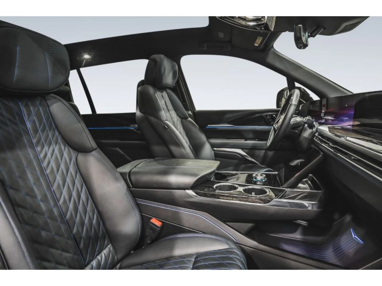 2025 Cadillac Escalade AWD Sport 1 wrap satin valeur 10000$ Image principale