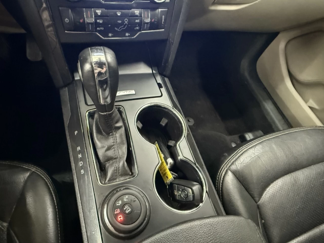 2019 Ford Explorer XLT AWD 7 PASS TOIT  PANO **APPRPOUVÉ À 99.9%** Image principale