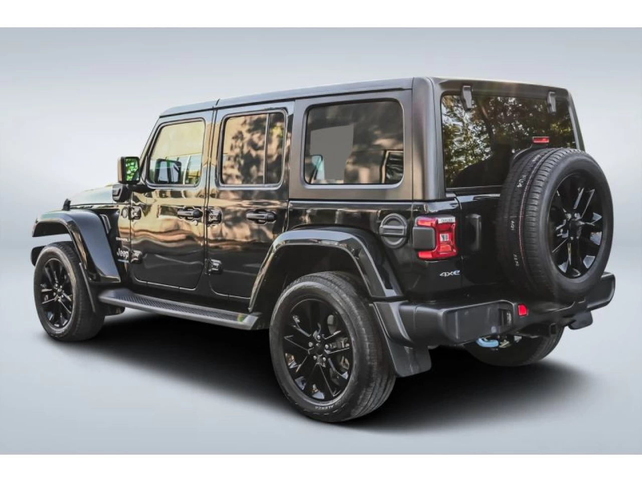 2023 Jeep Wrangler 4XE Sahara 4 Door 4x4 Image principale