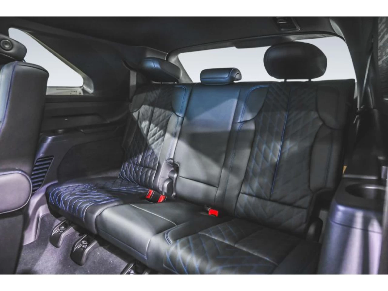 2025 Cadillac Escalade AWD Sport 1 wrap satin valeur 10000$ Image principale