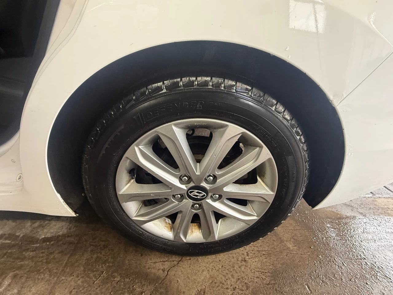 2019 Hyundai Elantra Luxury Image principale