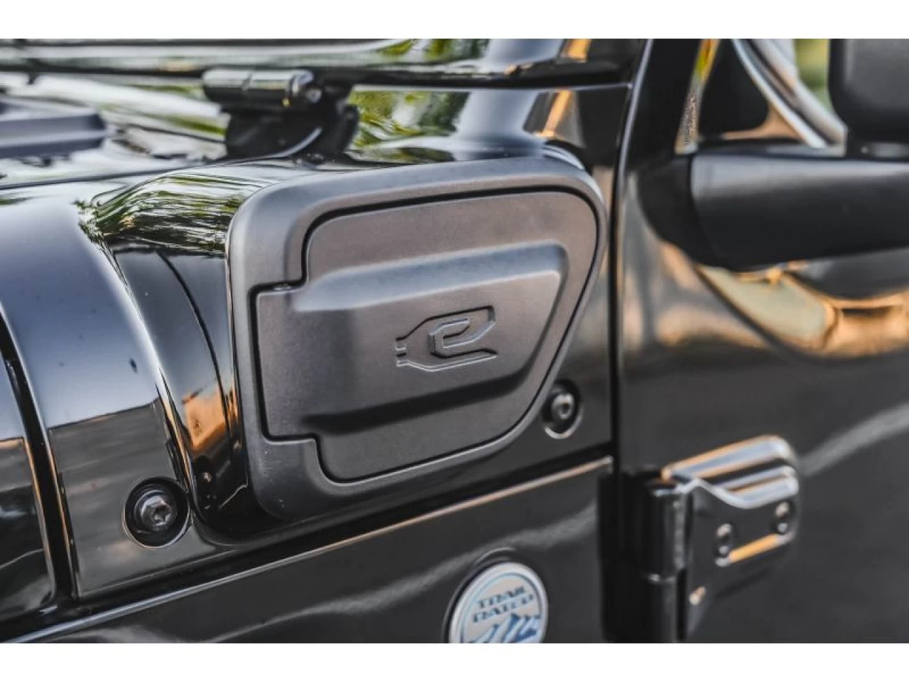 2023 Jeep Wrangler 4XE Sahara 4 Door 4x4 Image principale