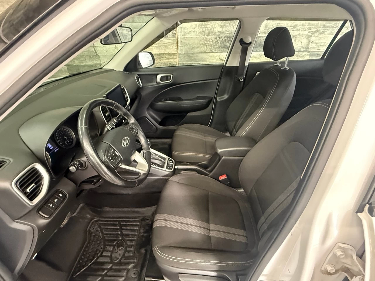 2021 Hyundai Venue Preferred Image principale