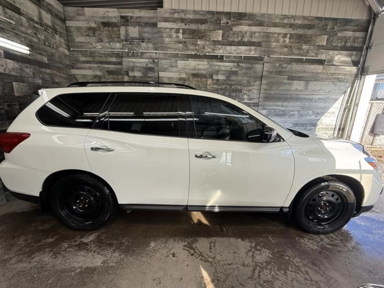 2018 Nissan Pathfinder Platinum AWD 7 PASS TOIT CUIR Main Image