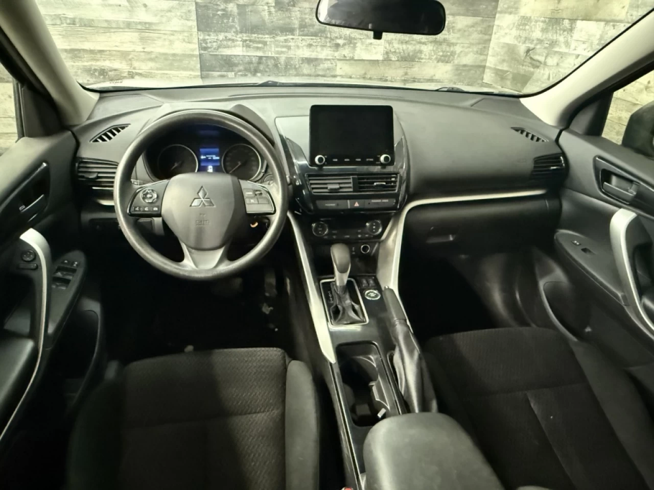 2022 Mitsubishi Eclipse Cross ES AWD BLUETOOTH MAGS **APPROUVÉ À 99.9%** Image principale