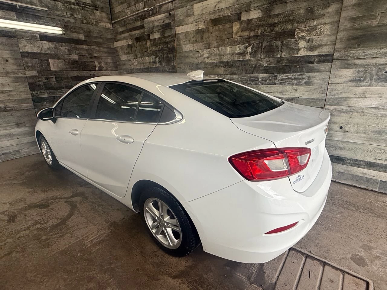 2018 Chevrolet Cruze LT Auto Image principale