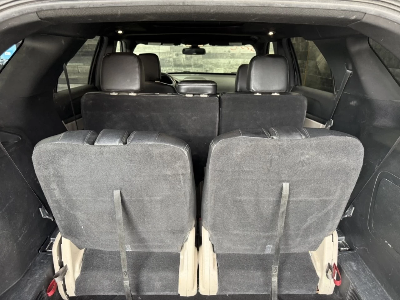 2019 Ford Explorer XLT AWD 7 PASS TOIT  PANO **APPRPOUVÉ À 99.9%** Image principale