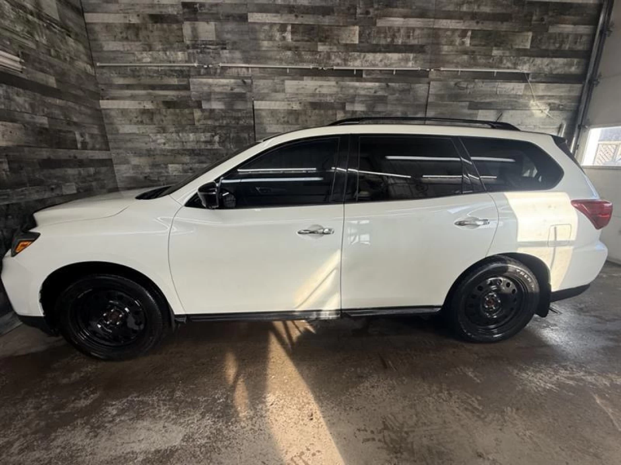 2018 Nissan Pathfinder Platinum AWD 7 PASS TOIT CUIR Main Image