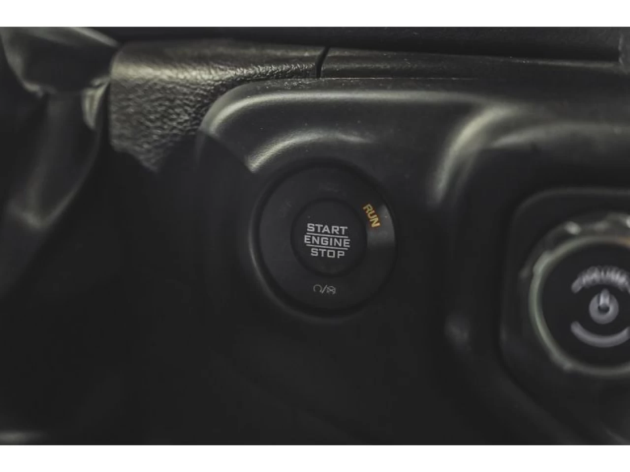 2023 Jeep Wrangler 4XE Sahara 4x4 SKY ONE-TOUCH TRAILER TOW Image principale