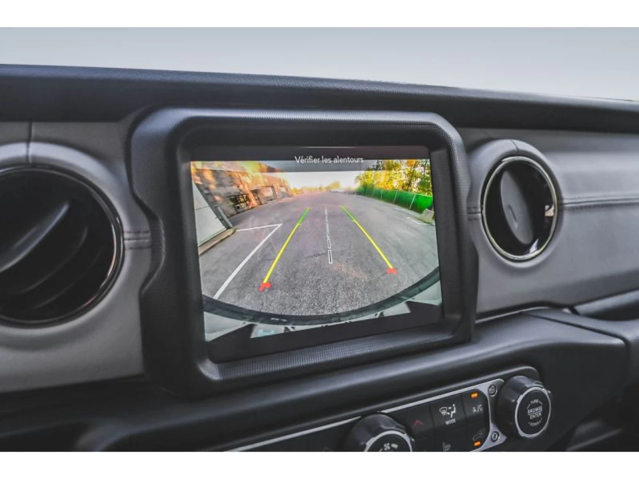 2022 Jeep Wrangler 4XE Unlimited High Altitude TOIT SKY ONE-TOUCH Image principale