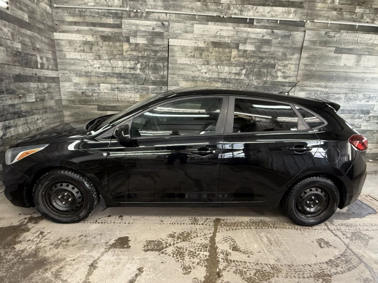 2019 Hyundai Accent PrivilÉgiÉ  Bluetooth Volant et sieges chauffant * Image principale