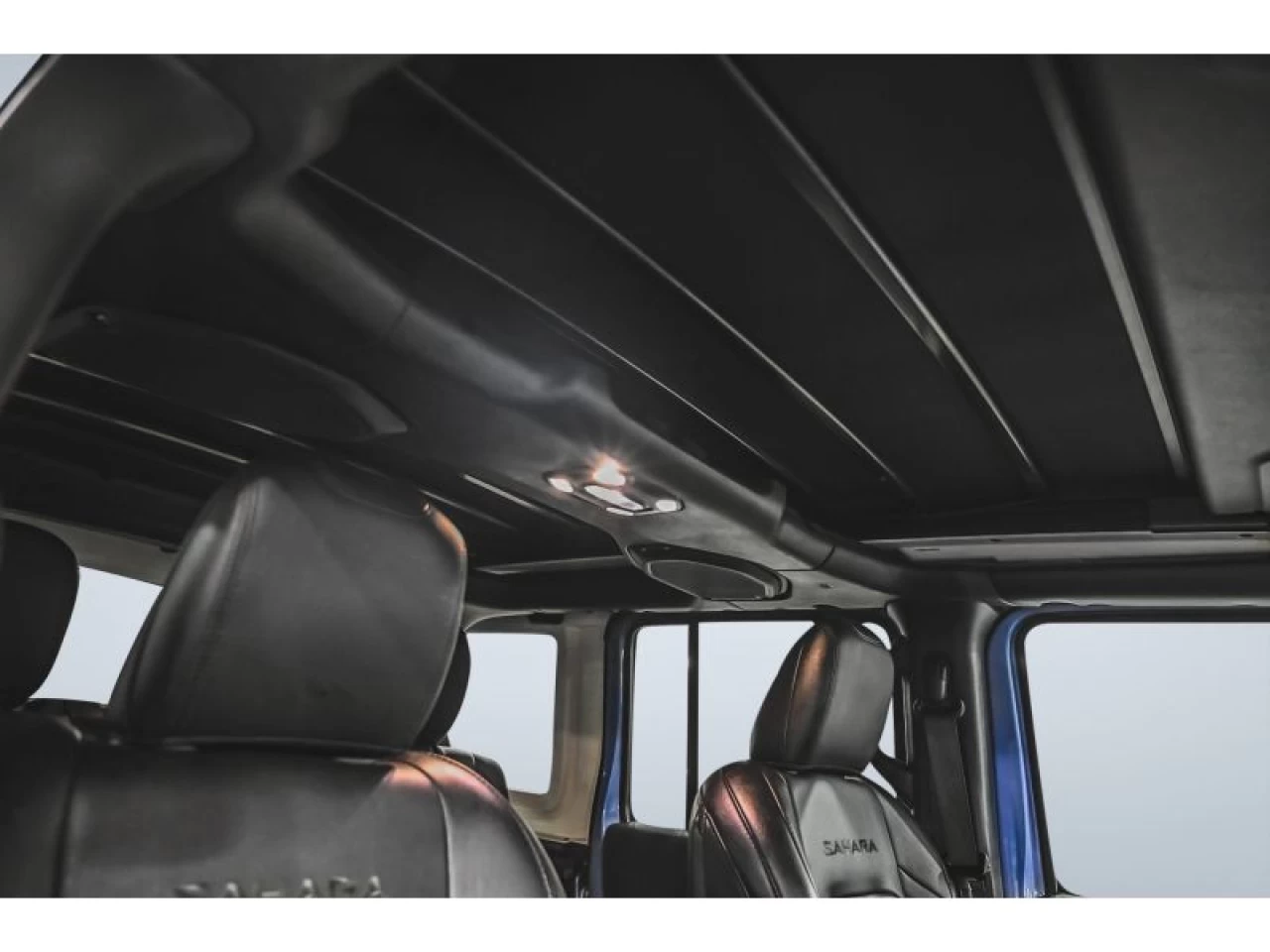 2023 Jeep Wrangler 4XE Sahara 4x4 SKY ONE-TOUCH TRAILER TOW Image principale
