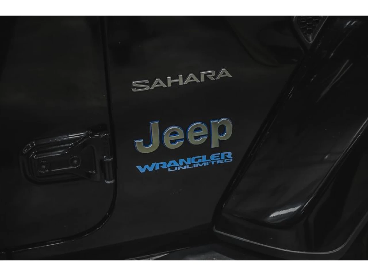 2022 Jeep Wrangler 4XE Unlimited Sahara 4x4 CUIR 2 TOITS Image principale