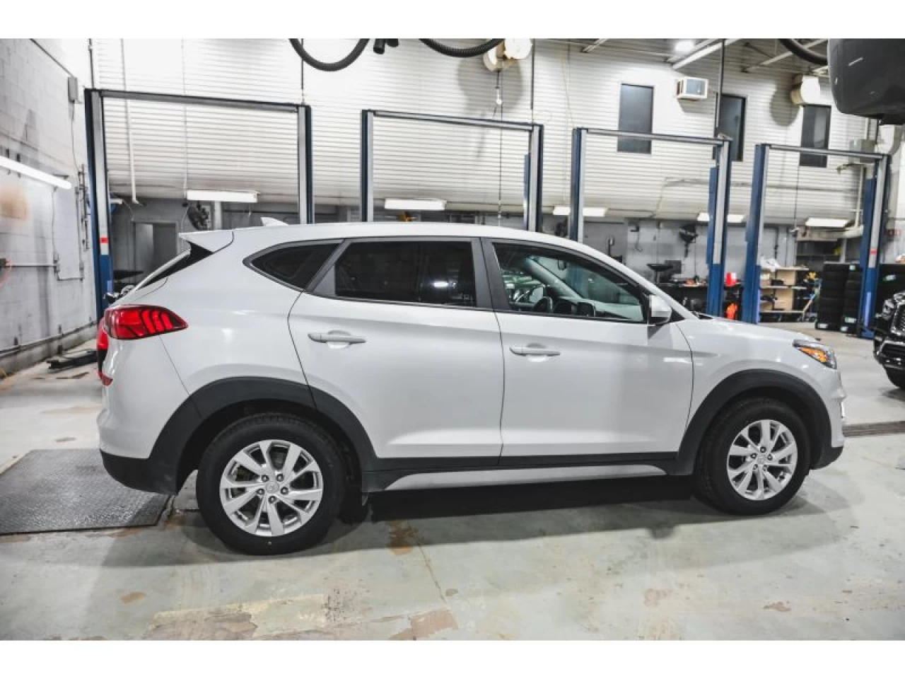 2019 Hyundai Tucson Essential AWD w/Safety Package Main Image