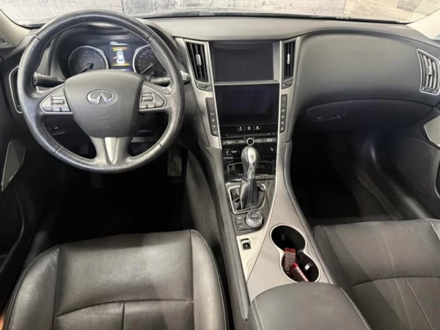 Infiniti Q50 AWD CUIR TOIT NAV **APPROUVÉ À 99.9%** 2017