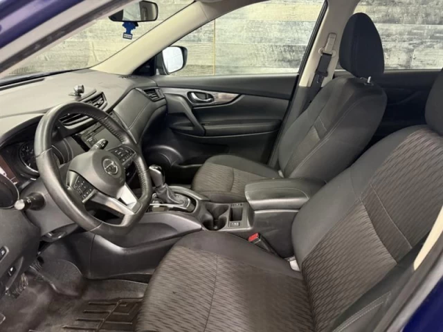 Nissan Rogue SV Awd Cam de recul mags  ** APPROUVÉE 99,9% ** 2020