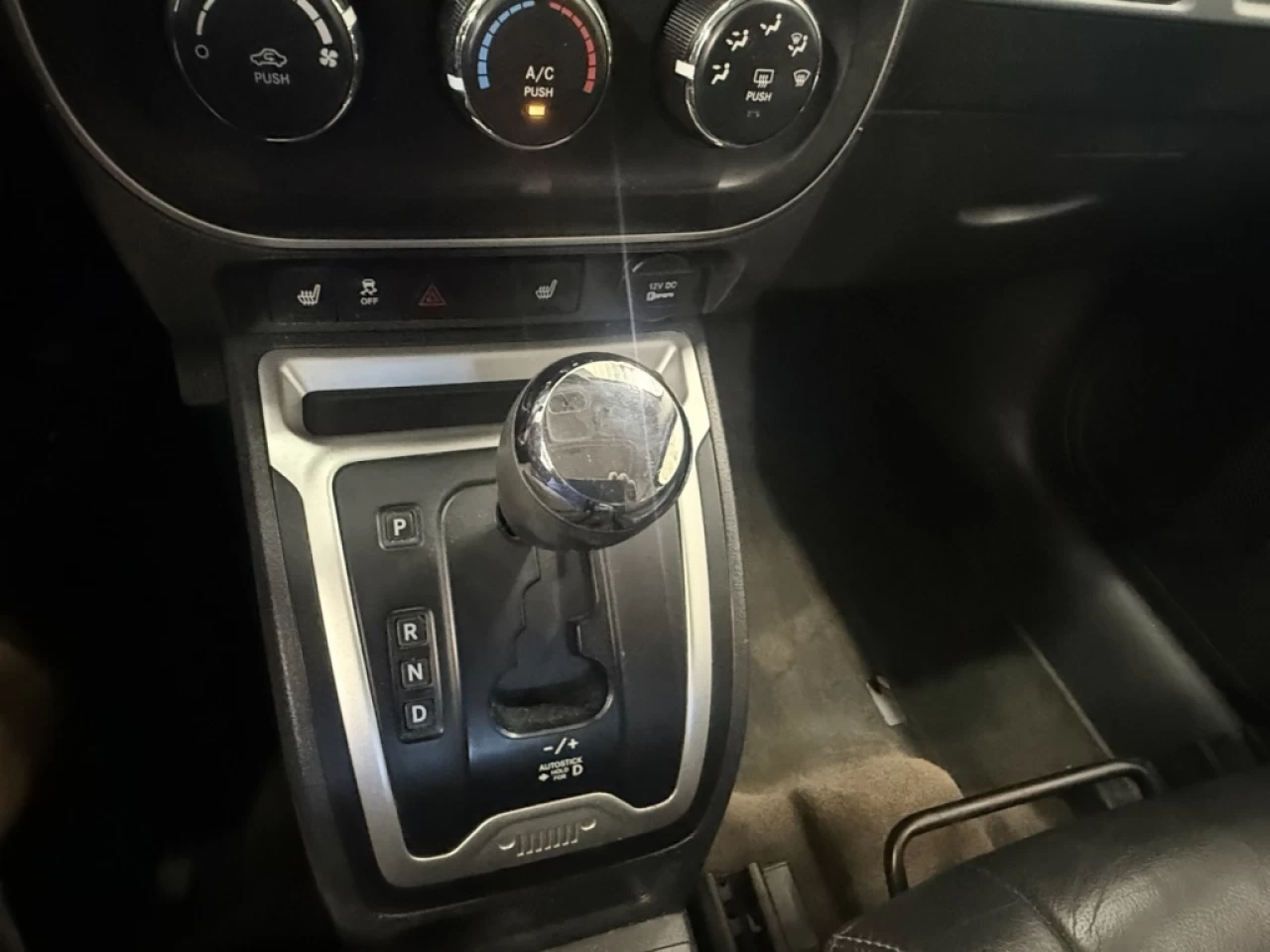 2017 Jeep Compass High Altidude AWD CUIR TOIT **APPROUVÉ À 99.9%** Image principale