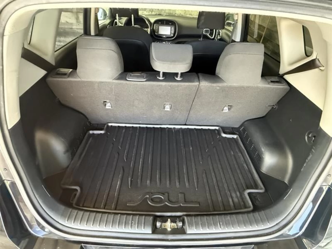 2021 Kia Soul LX Image principale