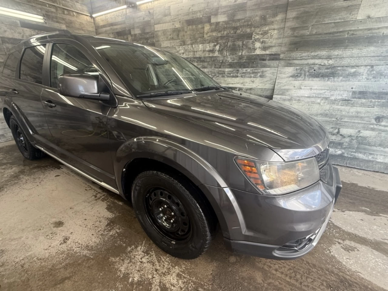 2017 Dodge Journey Crossroad AWD 7 PASS CUIR TOIT **APPROUVÉ À 99.9%* Main Image