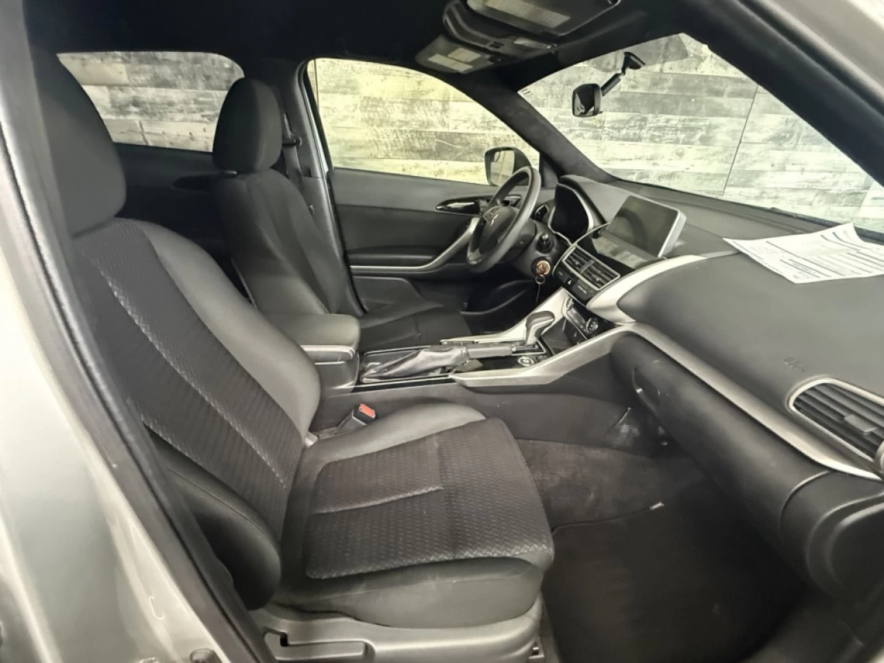 2020 Mitsubishi Eclipse Cross ES Main Image