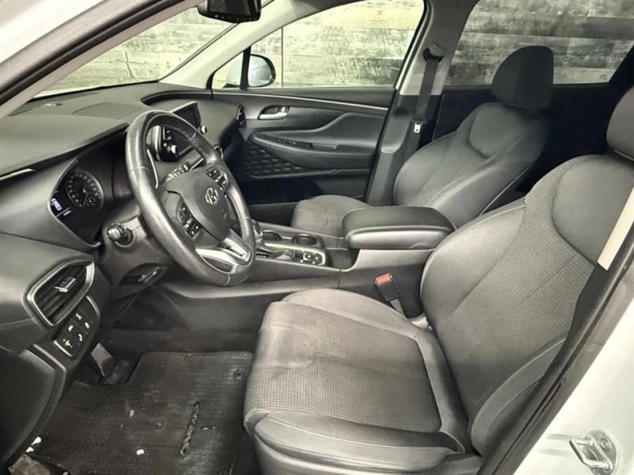 2019 Hyundai Santa Fe PrivilÉgiÉ AWD BLUETOOTH **APPROUVÉ À 99.9%** Image principale