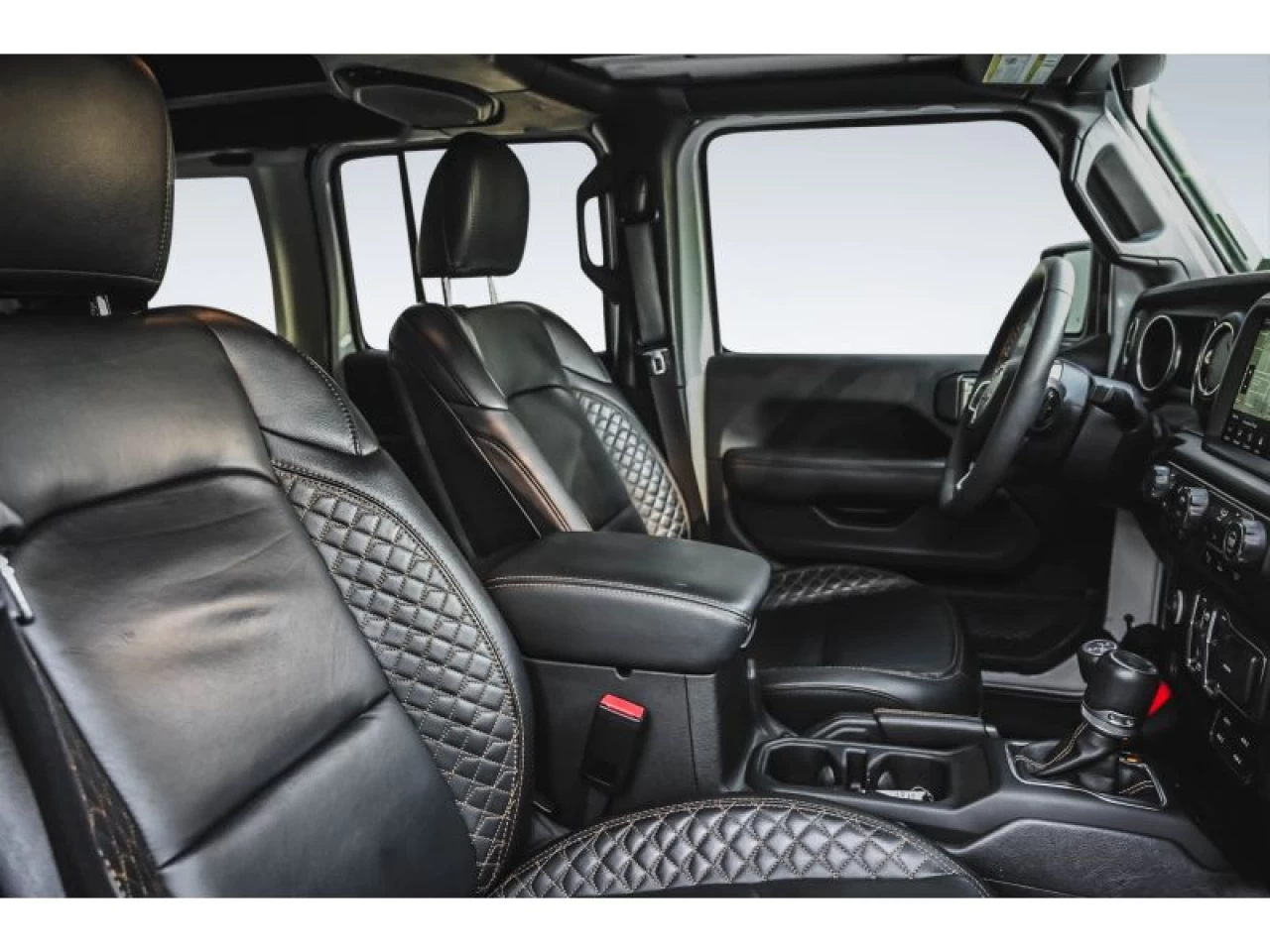 2023 Jeep Wrangler 4xe High Altitude 4 Door 4x4 toit sky one-touch Image principale