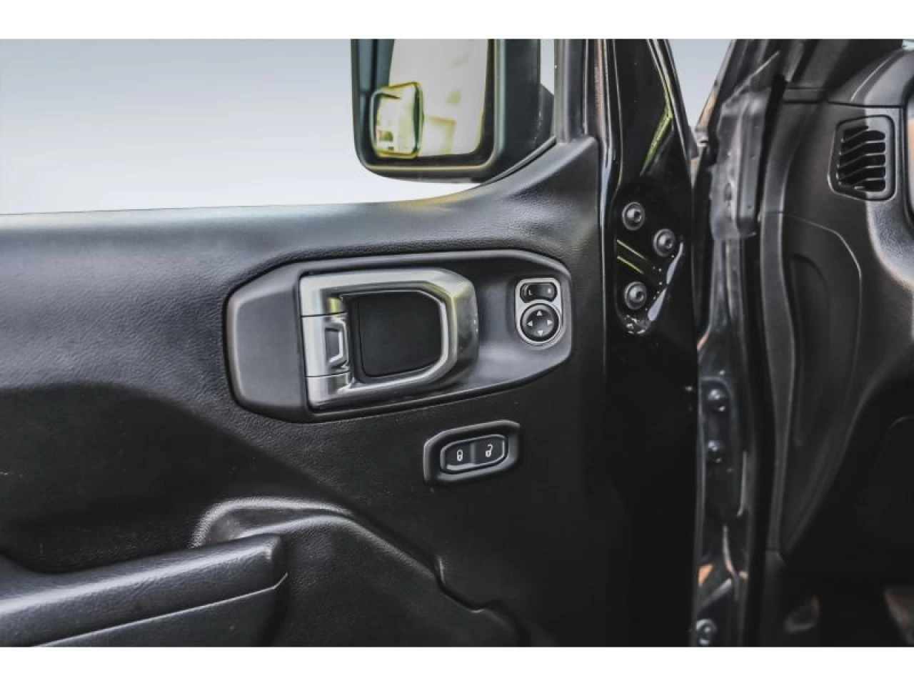 2023 Jeep Gladiator Sport S 4X4 GROUPE TECH REMORQUAGE MAX Image principale