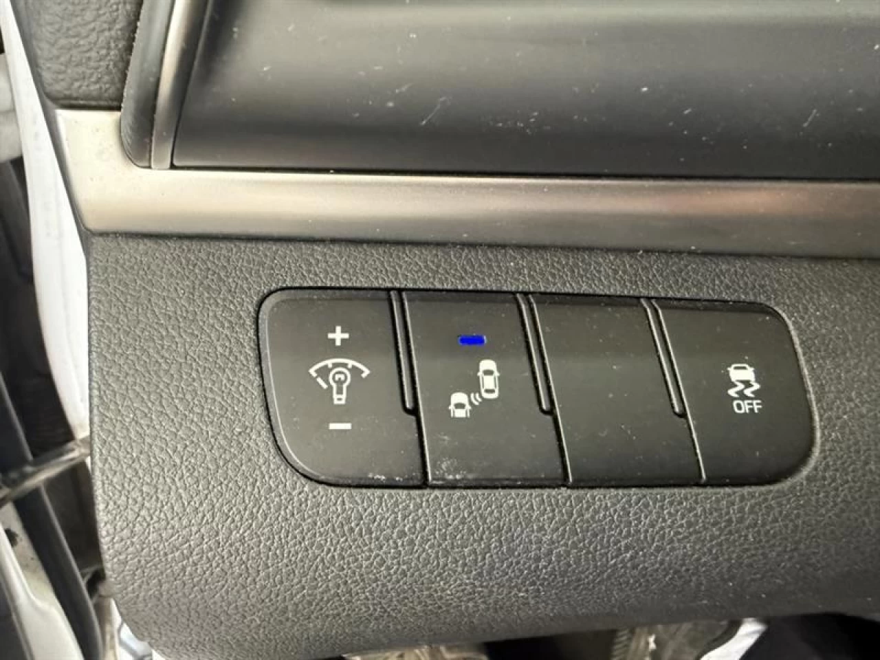 2019 Hyundai Elantra Preferred  Auto Bluetooth ** APPROUVÉ À ** 99.9% Image principale