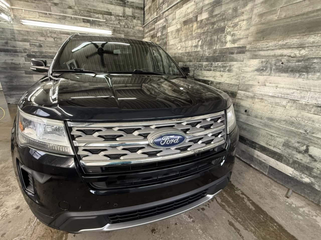 2018 Ford Explorer XLT Awd Toit Cuir bluetooth **ApprouvÉe 99,9%** Main Image