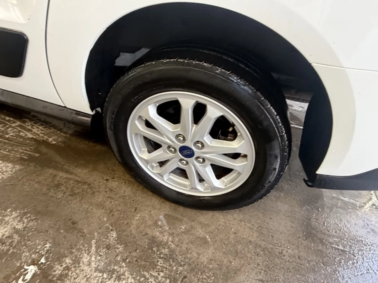 2019 Ford Transit Connect XLT AUTO CAM BLUETOOTH **APPROUVÉE 99,9%** Main Image