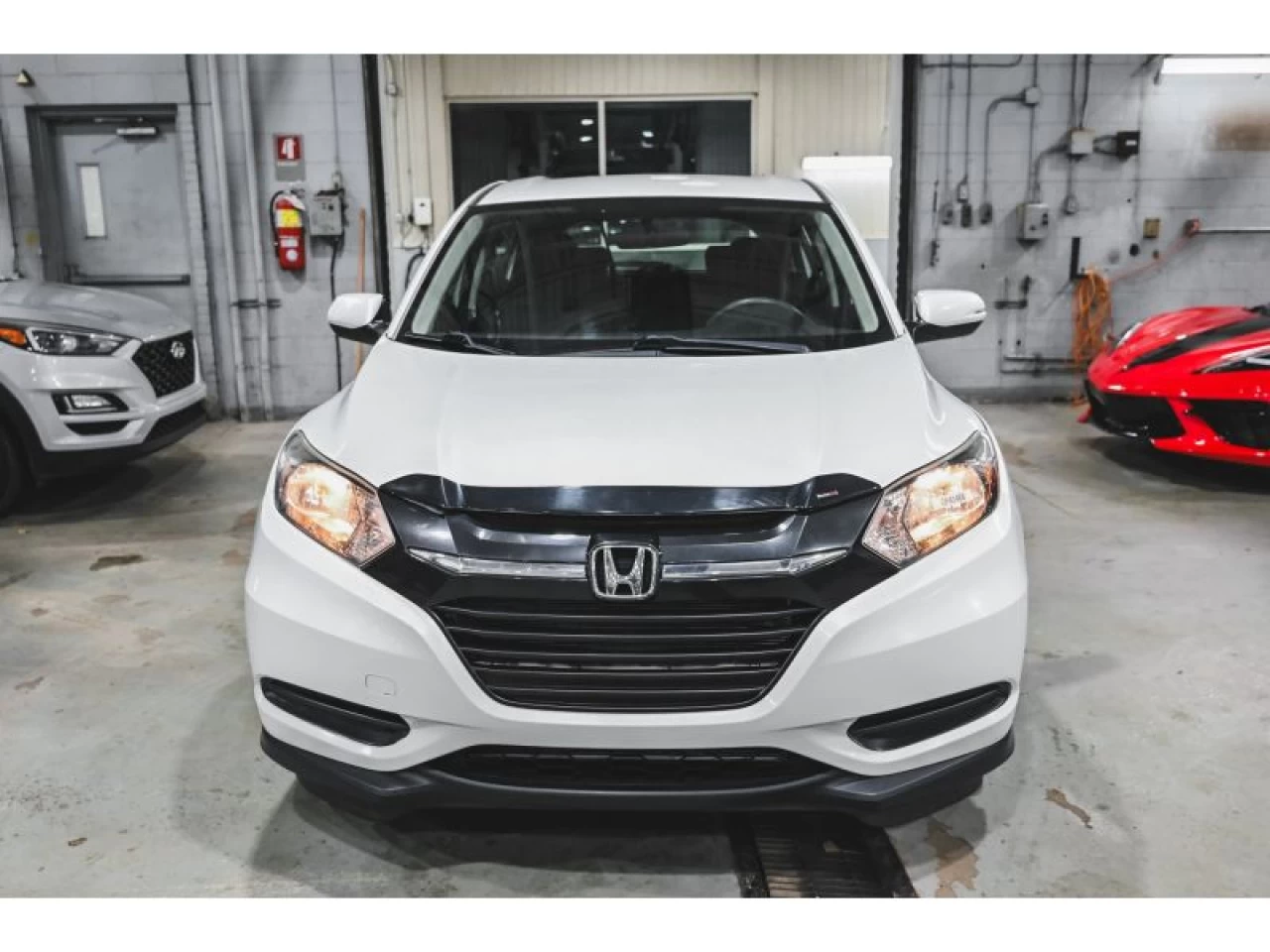 2018 Honda HR-V LX AWD CVT Image principale