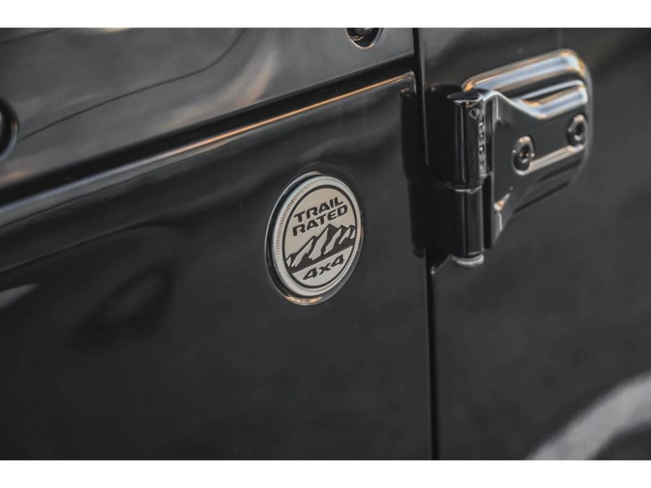 2023 Jeep Wrangler Sahara 4X4 V6 Image principale