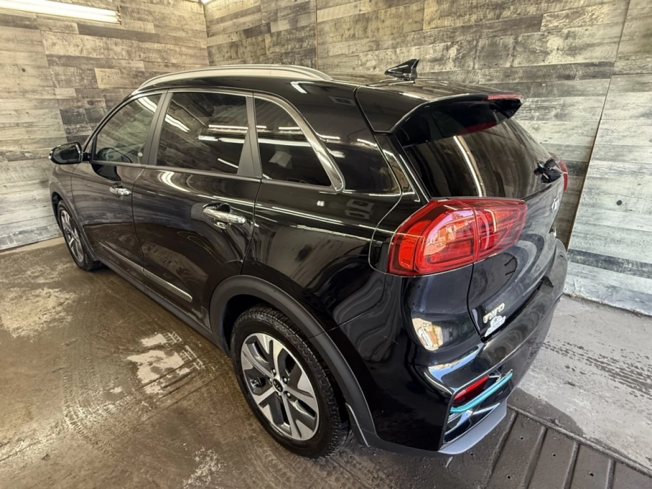 2020 Kia Niro SX Touring ÉLEC CUIR TOIT NAV BLUETOOTH **APPROUVÉ Main Image