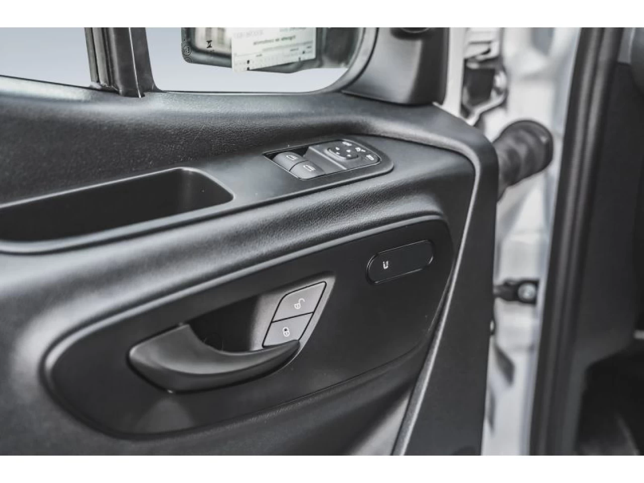 2025 Mercedes Benz Sprinter 2500 High Roof I4 Diesel 170" Image principale