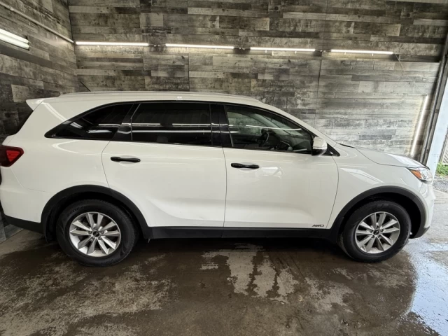 Kia Sorento EX 2.4L AWD 7 PASS CUIR CAM DE RECUL **APPROUVÉ À 2019