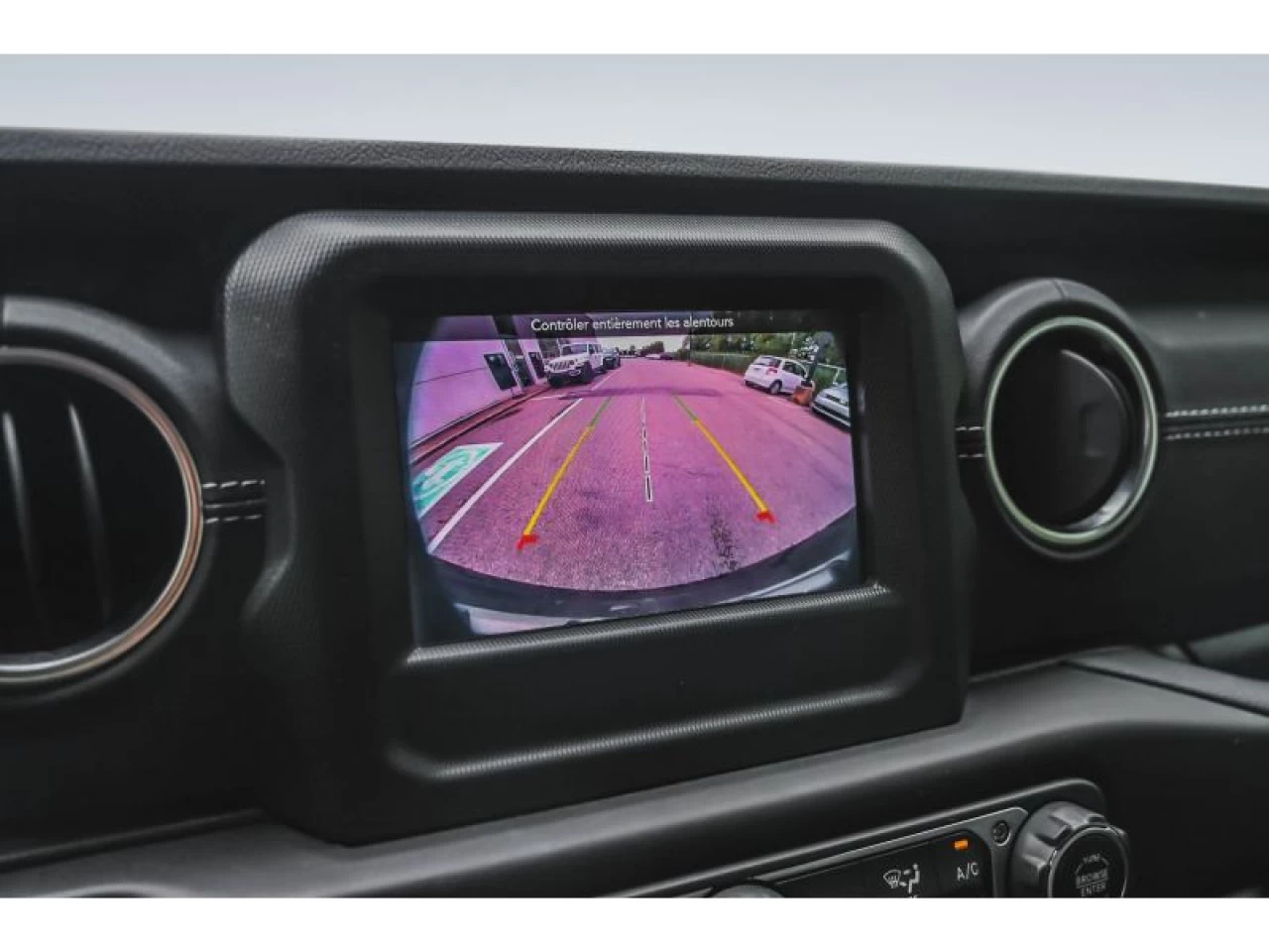 2021 Jeep Wrangler Unlimited Sahara CUIR 2 TOITS SYSTEME ALPINE Image principale