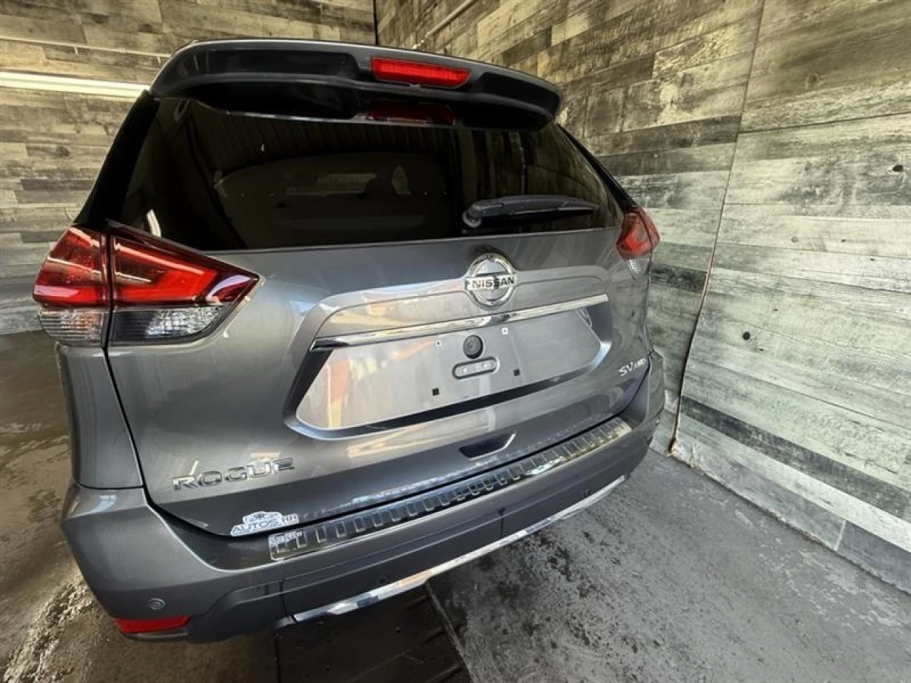 2020 Nissan Rogue SV AWD TOIT NAV ** APPROUVÉ À 99.9% ** Main Image