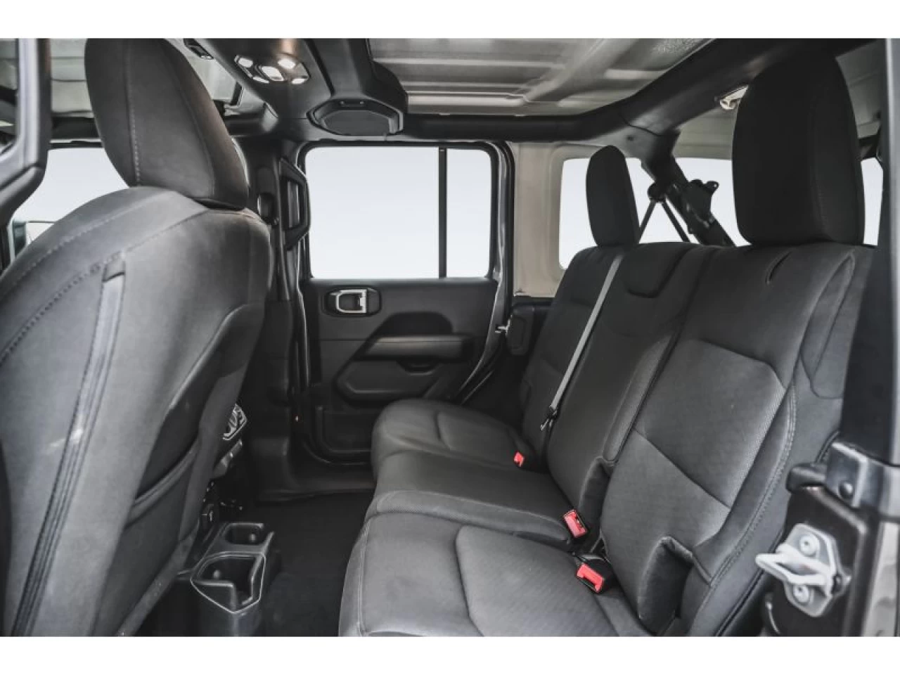 2023 Jeep Wrangler Sahara 4 Door 4x4 Image principale