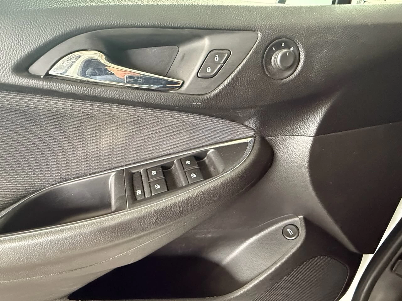 2018 Chevrolet Cruze LT Auto Image principale