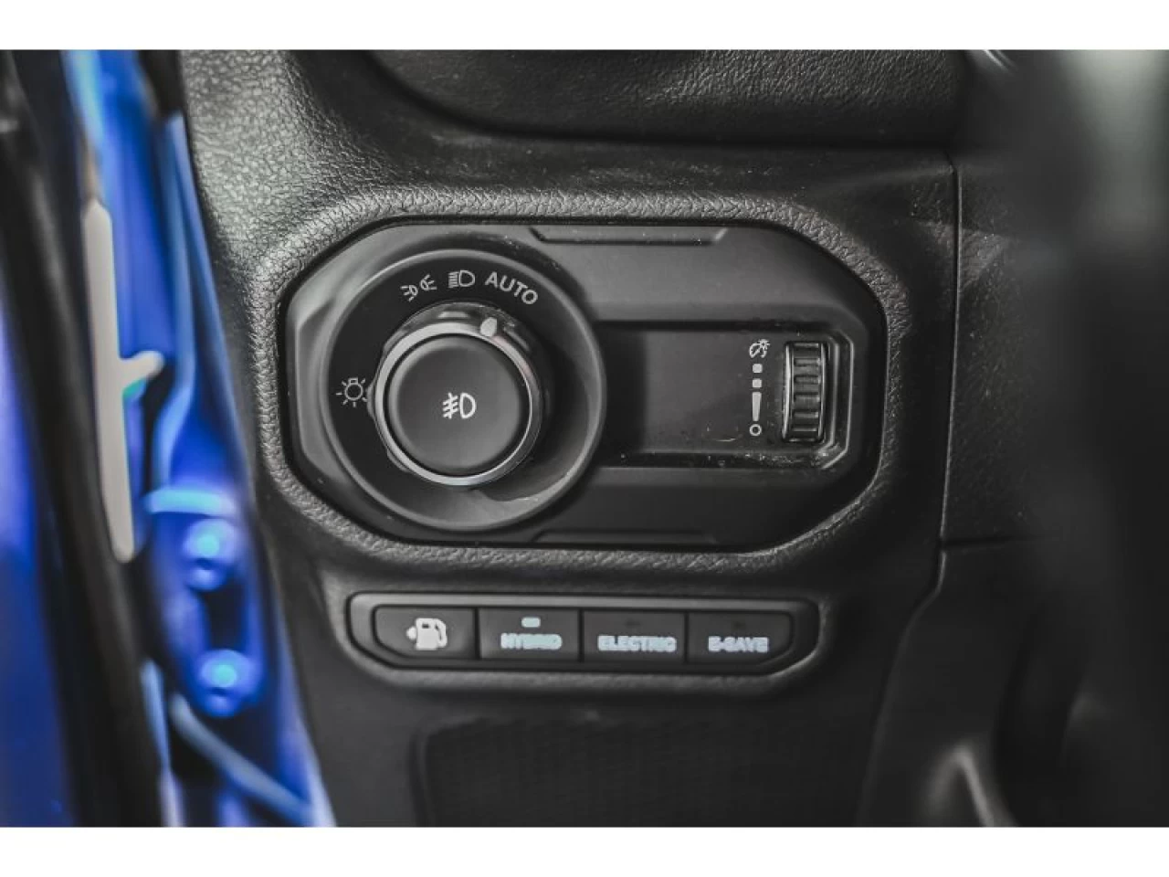 2023 Jeep Wrangler 4XE Sahara 4x4 SKY ONE-TOUCH TRAILER TOW Image principale