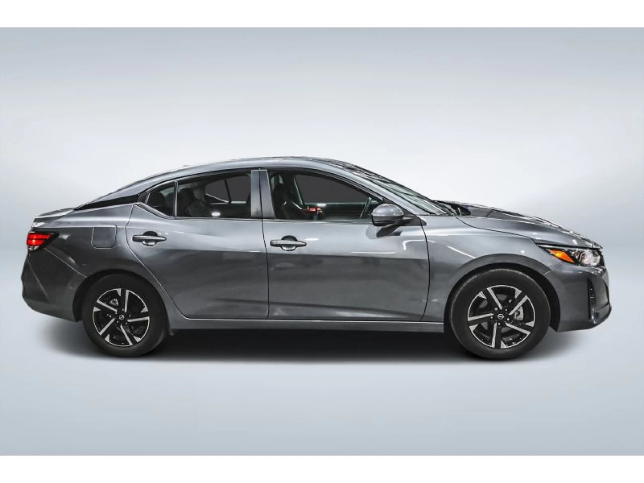 2024 Nissan Sentra SV CVT AUTOMATIQUE AIR 2.99% Image principale