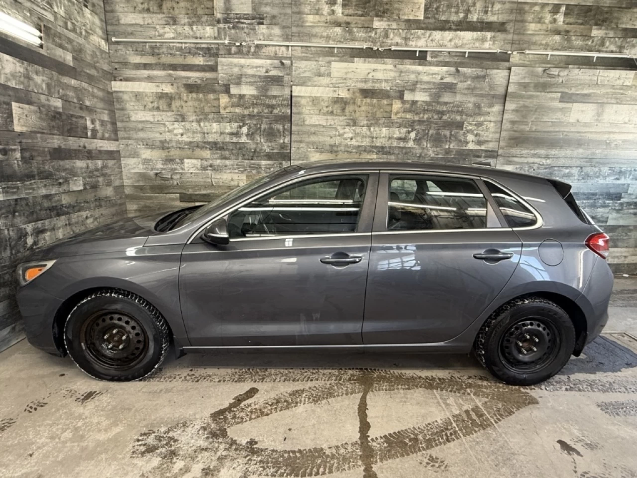 2018 Hyundai Elantra GT GL AUTO CAM DE RECUL BLUETOOTH **APPROUVÉ À 99.9%* Main Image