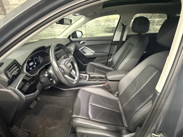 Audi Q3 Komfort AWD TOIT CAM DE RECUL **APPROUVÉ À 99.9%** 2022