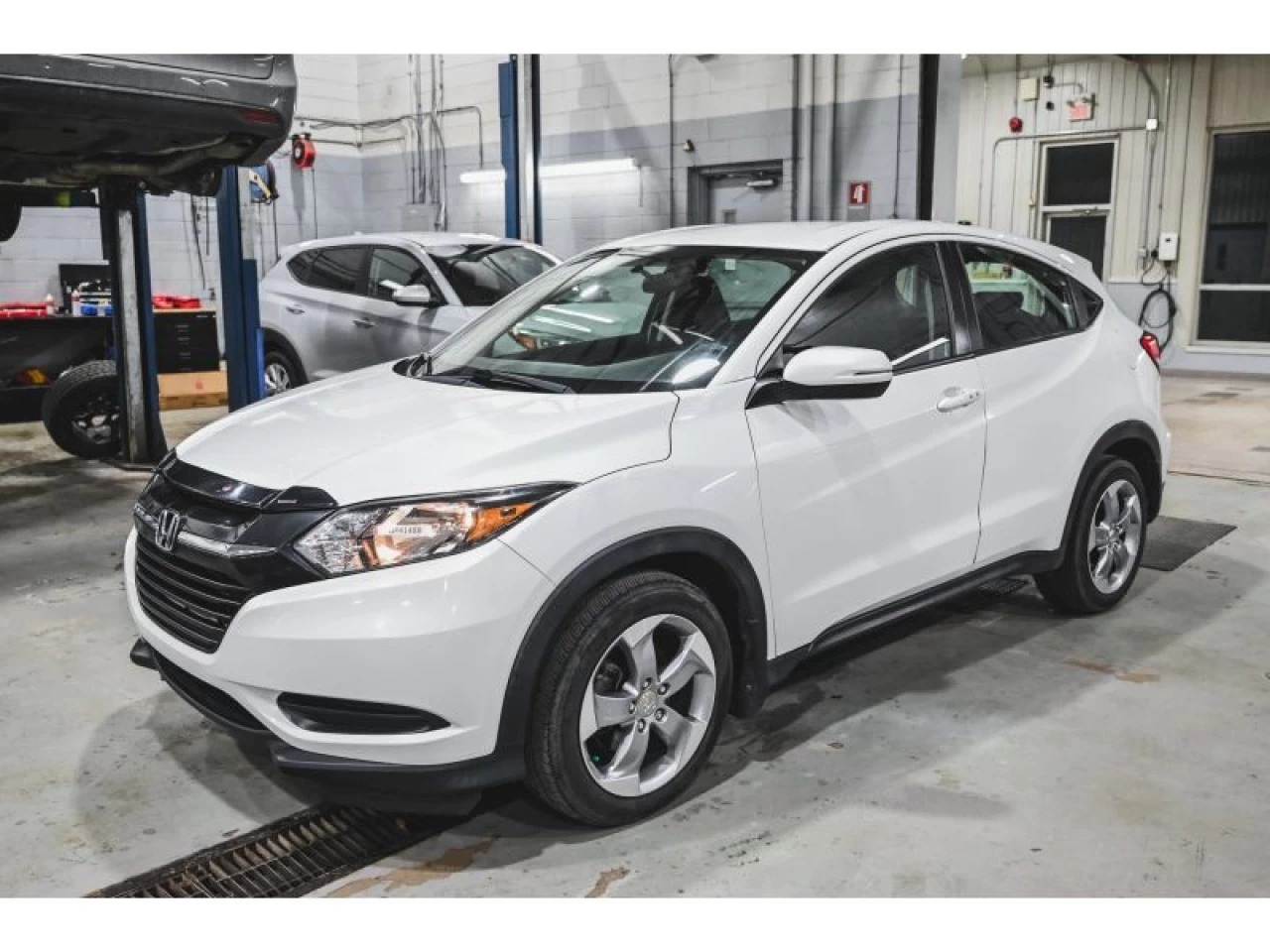 2018 Honda HR-V LX AWD CVT Image principale