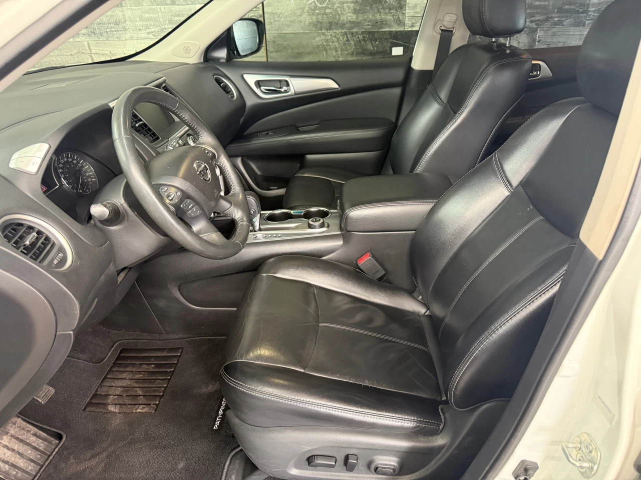 2018 Nissan Pathfinder S Image principale