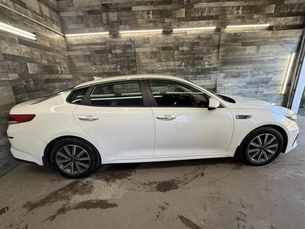 2019 Kia Optima LX CAM DE RECUL BLUETOOTH MAGS **APPROUVÉ À 99.9%* Image principale